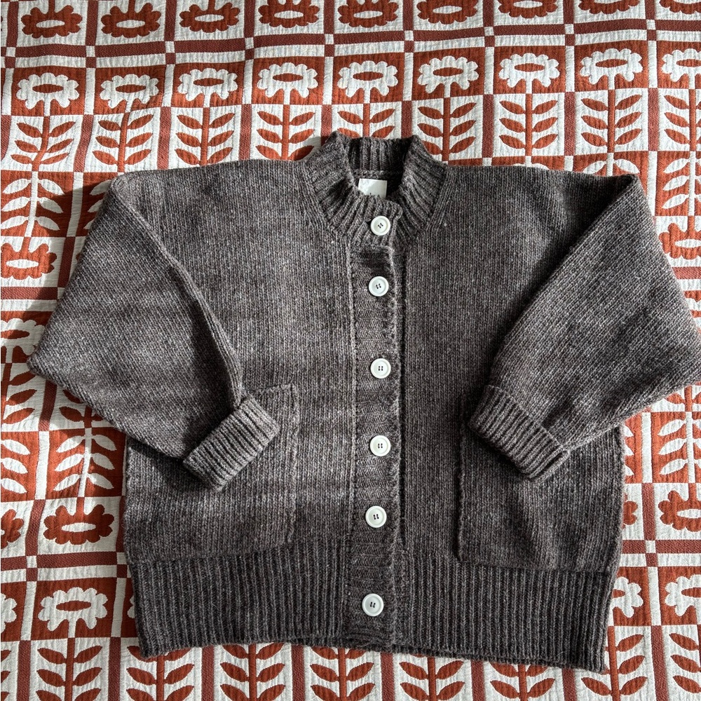 Babaa Cardigan No 11 in Oak